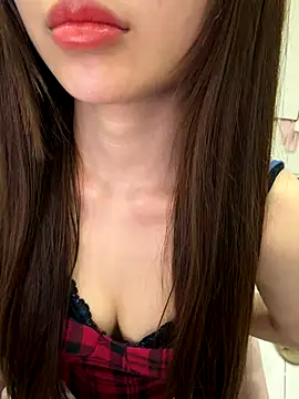   Lilybae   online show from 10.23.25