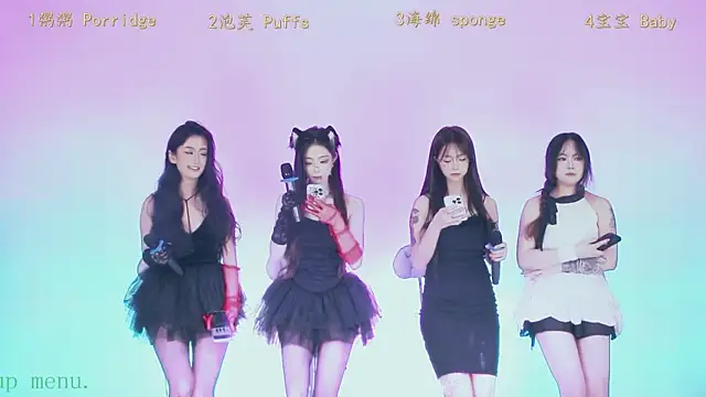 Snapshot of Scarlett-666 chatting on 10.31.25 Scarlett-666 online show from 10.31.25