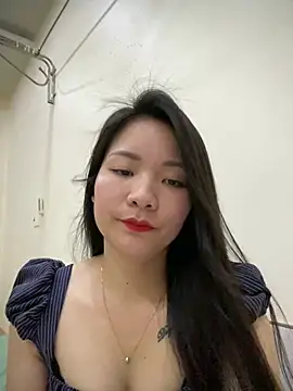 Bee Yellow00 online show from 03.02.26