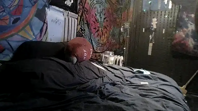 Snapshot of YourAddicted2 chatting on 02.13.26 YourAddicted2 online show from 02.13.26