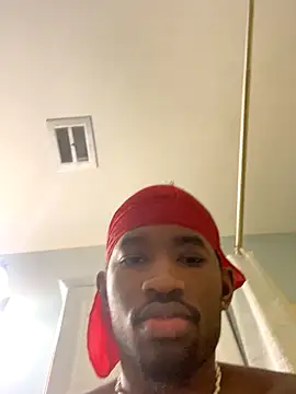 Snapshot of BigDawgStatusBalHarbour chatting on 10.27.25 BigDawgStatusBalHarbour online show from 10.27.25