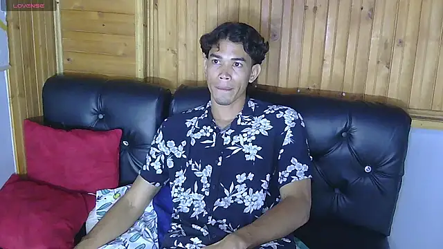 JackLauree online show from 10.30.25