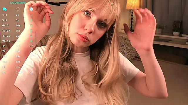 TessaStruble online show from 12.19.25