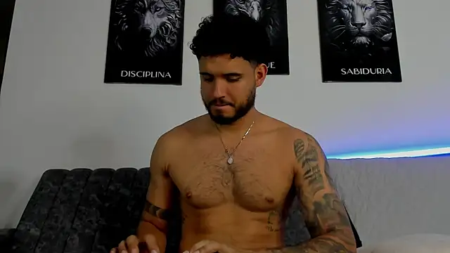 AUSTINN TORRES online show from 07.17.26