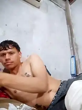 Snapshot of evex_nms chatting on 10.25.25 evex nms online show from 10.25.25