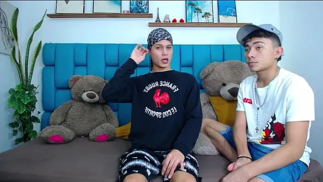 Hot Boys Latinos X online show from 03.02.26