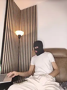 findomhot online show from 12.04.25