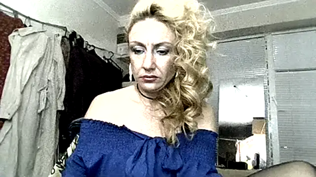 LilaniLoverx online show from 12.02.25