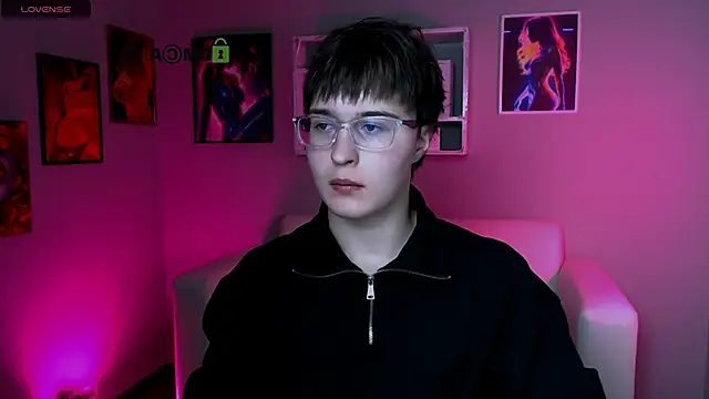 Snapshot of teo_wilson chatting on 11.04.25 teo wilson online show from 11.04.25