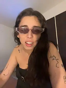 Snapshot of gigi333regi chatting on 02.20.26 gigi333regi online show from 02.20.26