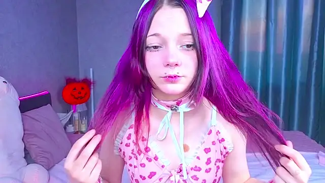 KittieHeart online show from 11.06.25