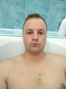 Snapshot of BevonFuller chatting on 10.25.25 BevonFuller online show from 10.25.25