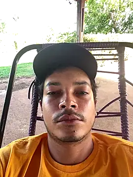 Snapshot of Fuccker30 chatting on 10.24.25 Fuccker30 online show from 10.24.25