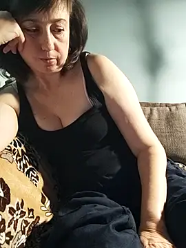 MaryKiki5619 online show from 11.27.25