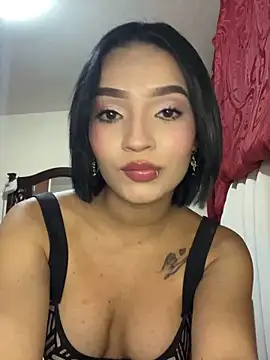 zoeejones online show from 10.28.25