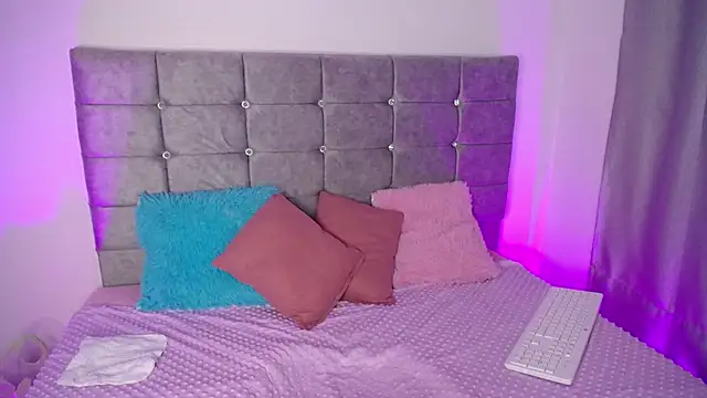 Catleya x online show from 11.20.25