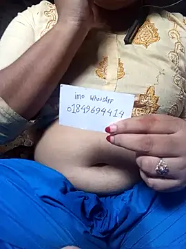 Naughty Mow online show from 10.26.25