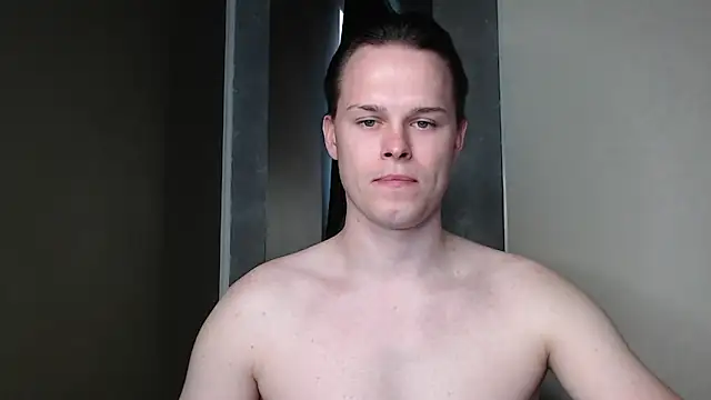 Snapshot of Tom_y_ chatting on 10.25.25 Tom y  online show from 10.25.25