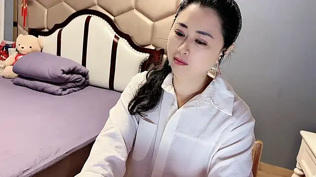 yaoyao22678 online show from 04.13.26