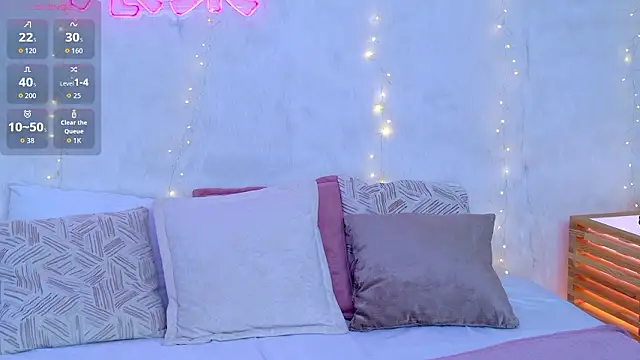 Snapshot of Sandy_Edvards chatting on 03.01.26 Sandy Edvards online show from 03.01.26