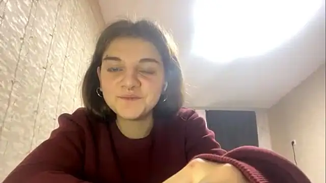 Snapshot of TorieStarry chatting on 11.02.25 TorieStarry online show from 11.02.25