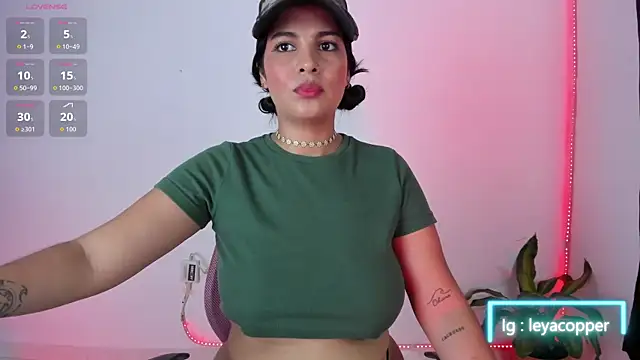 Leyacopper  online show from 05.27.26