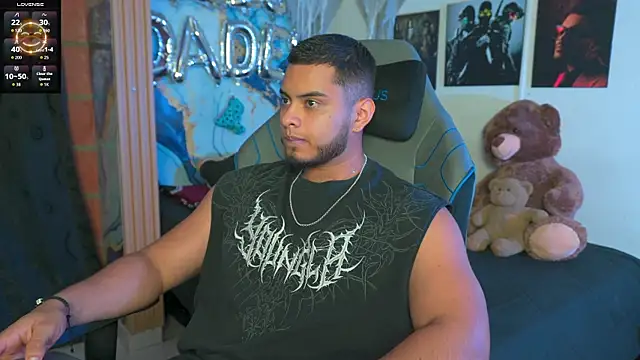 Tiler wolker online show from 02.17.26