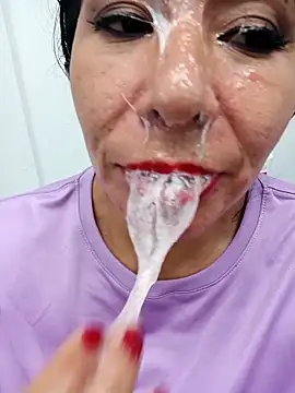 Esmeralda 546 online show from 02.23.26