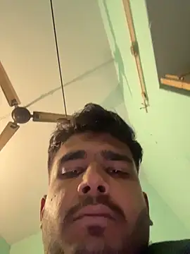 Snapshot of Indianbbc4u@xh chatting on 10.28.25 Indianbbc4uxh online show from 10.28.25