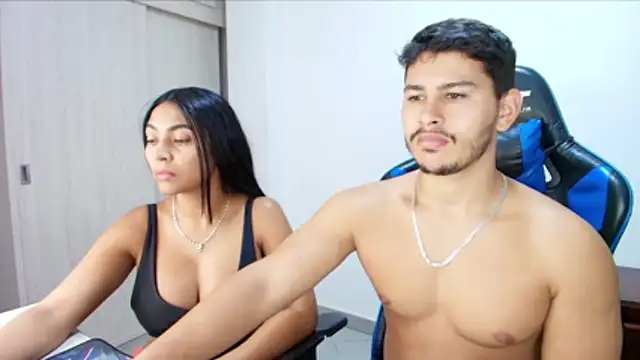 sophia and alex online show from 11.13.25