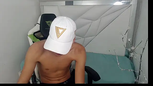 Cash G  online show from 11.14.25