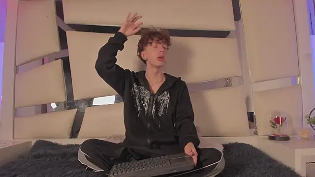 Snapshot of Genesis_ask chatting on 02.19.26 Genesis ask online show from 02.19.26