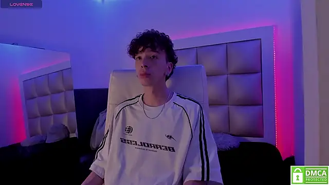 Snapshot of Genesis_ask chatting on 03.05.26 Genesis ask online show from 03.05.26