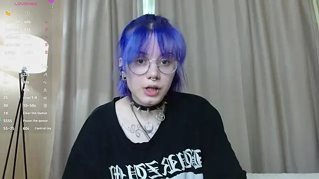 KellePourier online show from 04.17.26