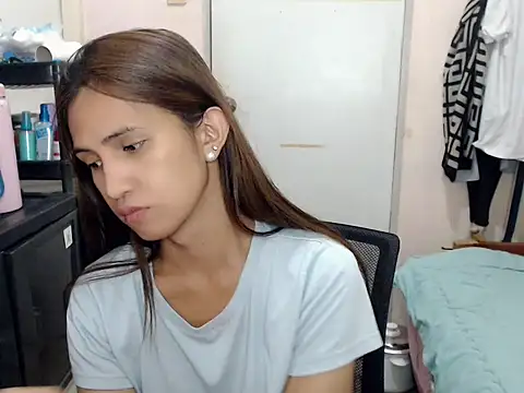 prettysam9 online show from 11.27.25