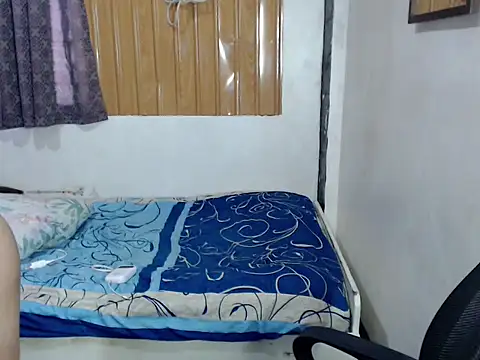 prettysam9 online show from 04.11.26