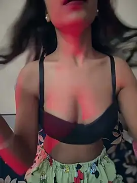 Snapshot of jeshmin_rao chatting on 03.18.26 jeshmin rao online show from 03.18.26