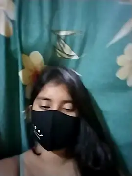 Hot-Rubyy online show from 10.26.25