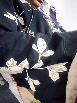 Hot-Rubyy online show from 12.05.25