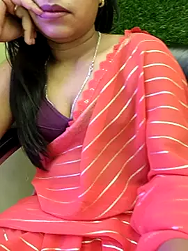 Snapshot of Sexy-suhana- chatting on 02.02.26 Sexy-suhana- online show from 02.02.26