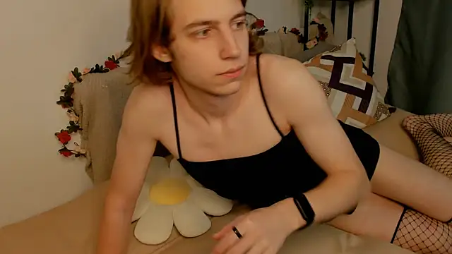 AvenGlow online show from 02.06.26