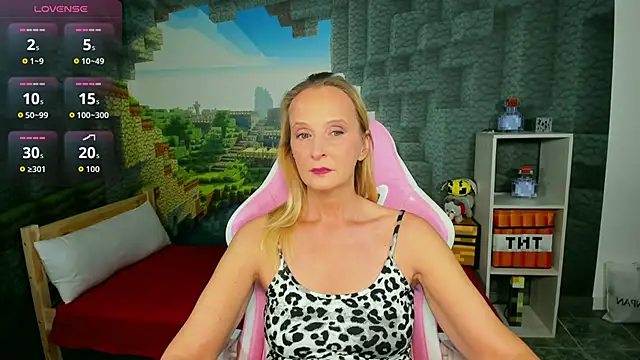 ScarlettPalmer online show from 11.21.25