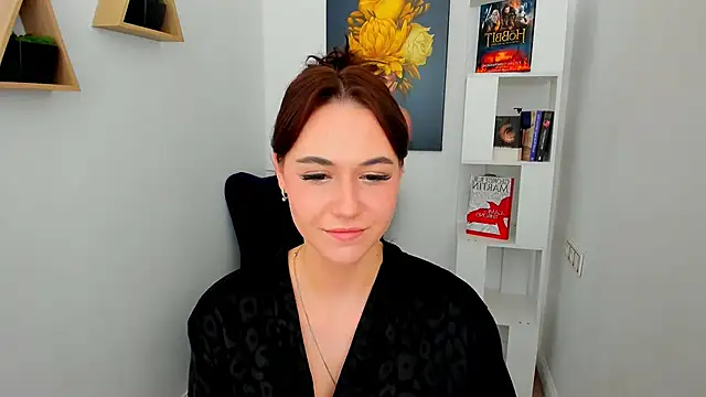 MakeYoueHappy online show from 11.24.25