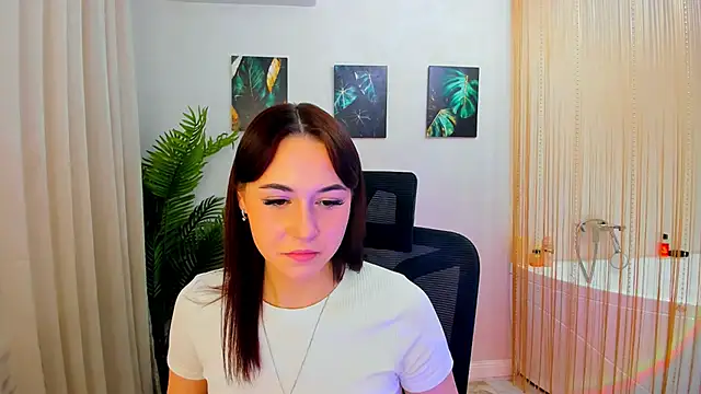 MakeYoueHappy online show from 11.28.25