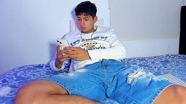 Dominic King online show from 12.01.25