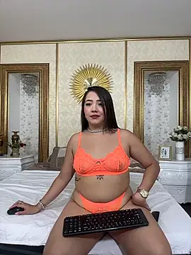 Snapshot of Hannahpradaa_ chatting on 11.04.25 Hannahpradaa online show from 11.04.25