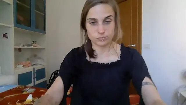 Snapshot of SinnEmily chatting on 05.25.26 SinnEmily online show from 05.25.26