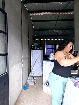 Anny 37 online show from 11.29.25