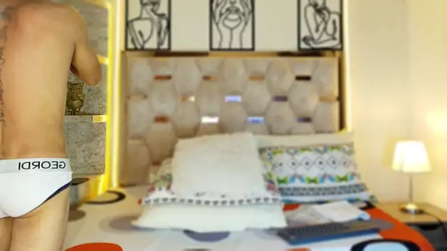 Andrew Haalls online show from 12.21.25