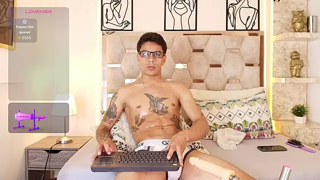 Andrew Haalls online show from 02.06.26